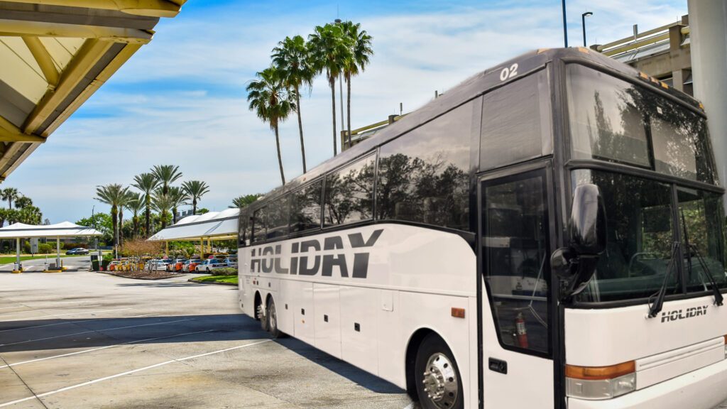 This image has an empty alt attribute; its file name is Bus-Hero-1-1024x576.jpg